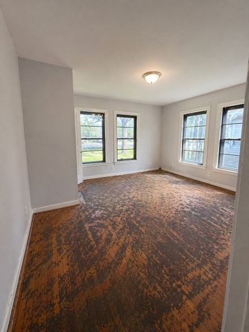 1801 Robinwood Drive, Fort Worth, TX 76111