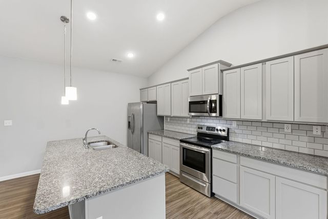 108 Winners Circle, Nicholasville, KY 40356