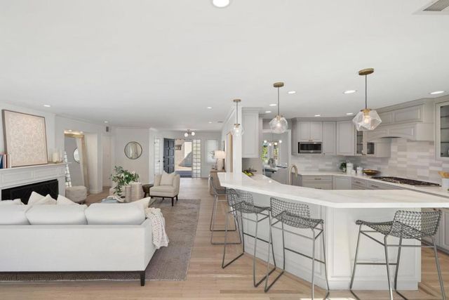 6 El Sereno Drive, San Carlos, CA 94070