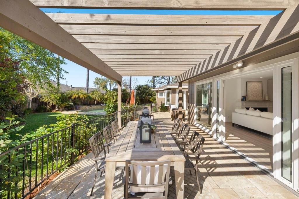 Image 40 of property listing at 6 El Sereno Drive, San Carlos, CA 94070