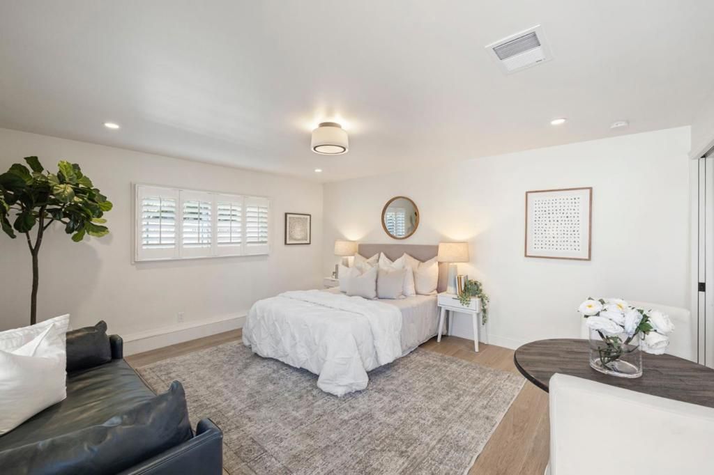 Image 51 of property listing at 6 El Sereno Drive, San Carlos, CA 94070