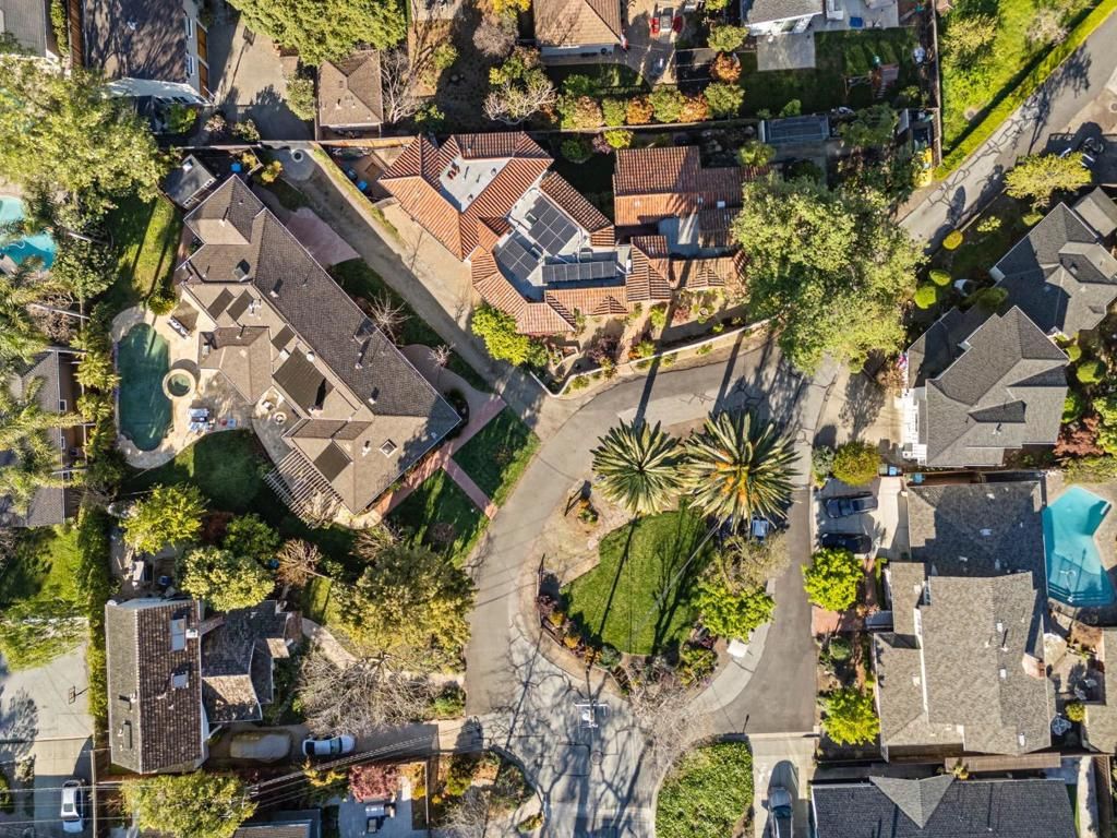 Image 60 of property listing at 6 El Sereno Drive, San Carlos, CA 94070