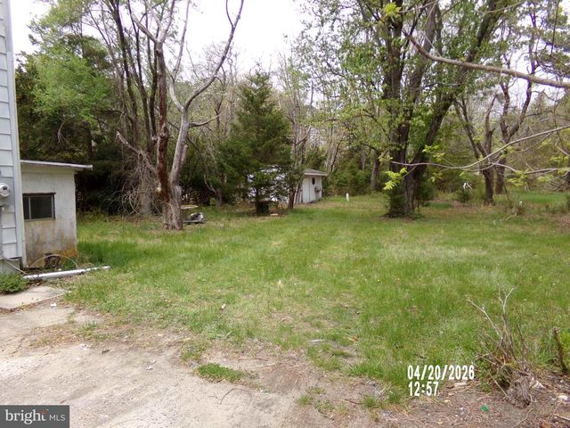 682 JACKSON RD, Atco, NJ 08004