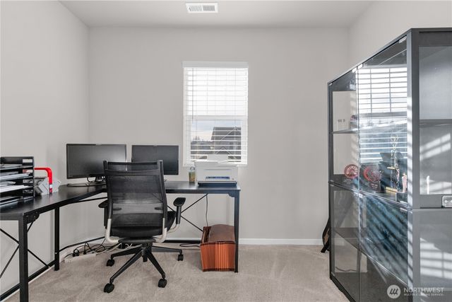 6838 Sweetgum Avenue NE, Olympia, WA 98516