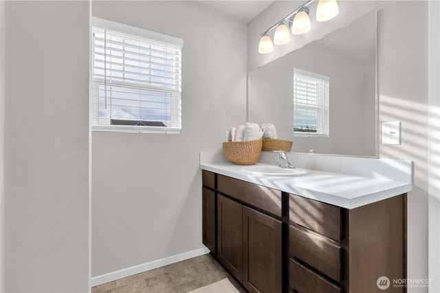 6838 Sweetgum Avenue NE, Olympia, WA 98516