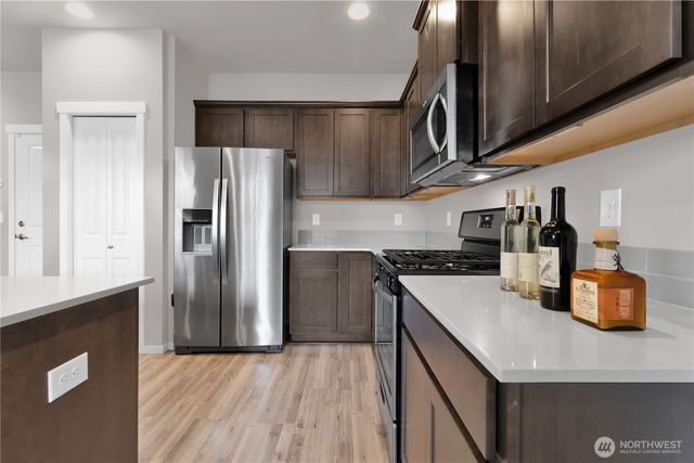 6838 Sweetgum Avenue NE, Olympia, WA 98516