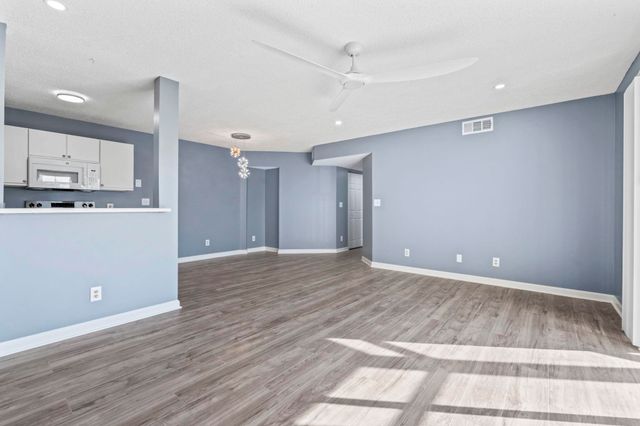 2258 Essex Dr Apt G, Surfside Beach, SC 29575