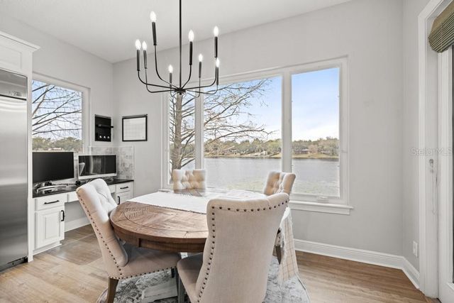 527 W BLUE WATER EDGE DRIVE, Eustis, FL 32736