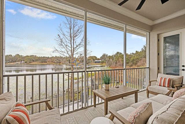 527 W BLUE WATER EDGE DRIVE, Eustis, FL 32736