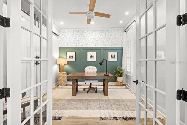 527 W BLUE WATER EDGE DRIVE, Eustis, FL 32736