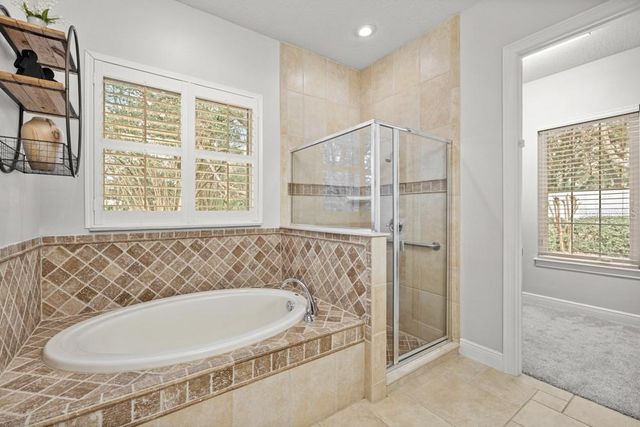 527 W BLUE WATER EDGE DRIVE, Eustis, FL 32736