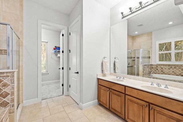 527 W BLUE WATER EDGE DRIVE, Eustis, FL 32736