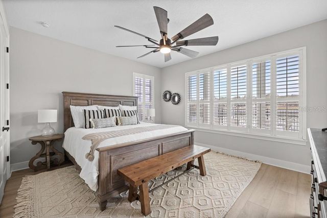 527 W BLUE WATER EDGE DRIVE, Eustis, FL 32736