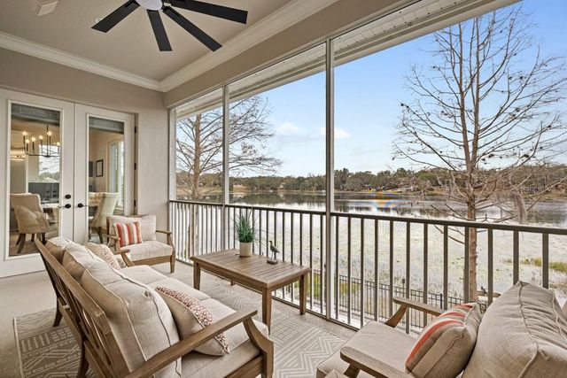 527 W BLUE WATER EDGE DRIVE, Eustis, FL 32736