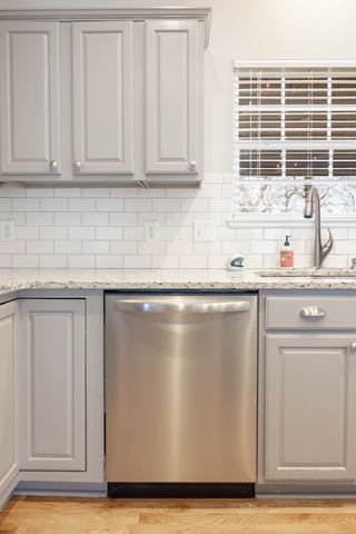 121 Buckhaven Dr, Hendersonville, TN 37075