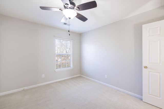 121 Buckhaven Dr, Hendersonville, TN 37075