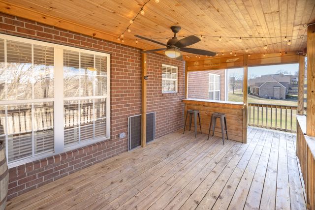 121 Buckhaven Dr, Hendersonville, TN 37075