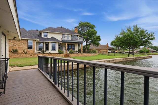 2406 River Road, Granbury, TX 76048