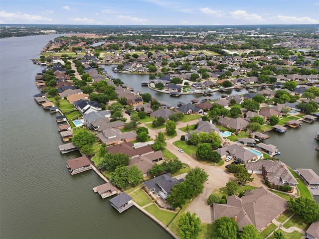2406 River Road, Granbury, TX 76048