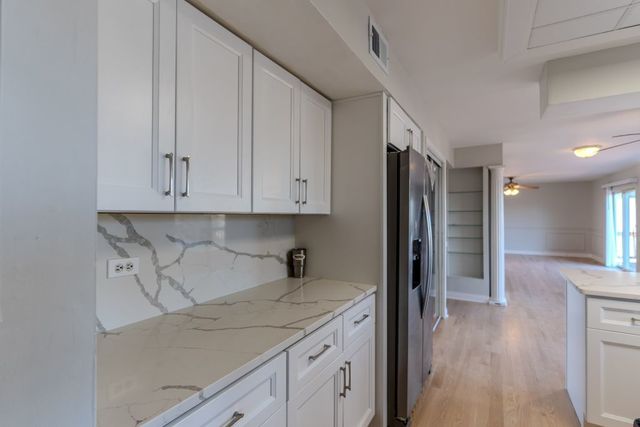 4345 Mumford Drive, Hoffman Estates, IL 60192