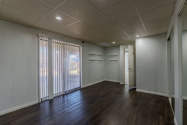 4345 Mumford Drive, Hoffman Estates, IL 60192