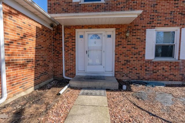 4345 Mumford Drive, Hoffman Estates, IL 60192