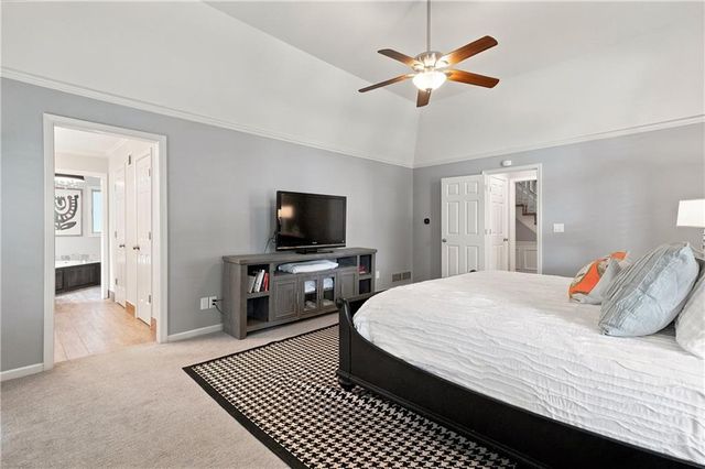 12603 Pawnee Lane, Leawood, KS 66209