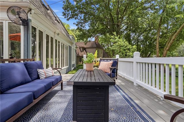 12603 Pawnee Lane, Leawood, KS 66209