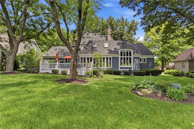 12603 Pawnee Lane, Leawood, KS 66209