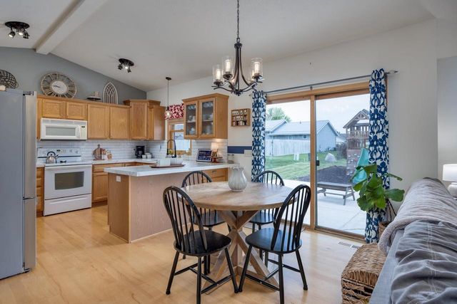 3762 Canvasback Drive, Janesville, WI 53546