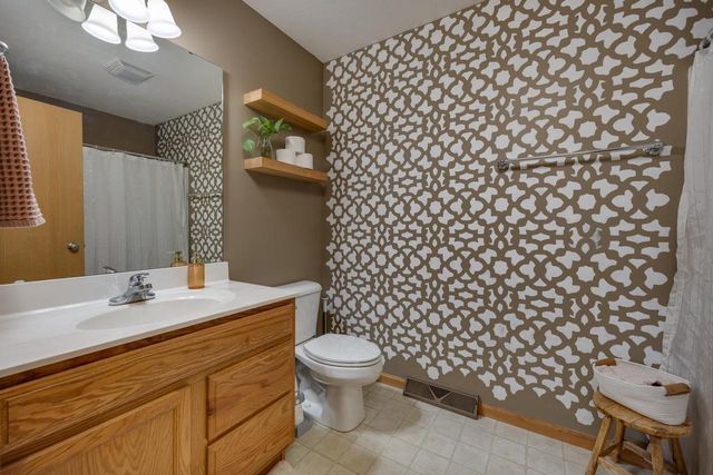 3762 Canvasback Drive, Janesville, WI 53546