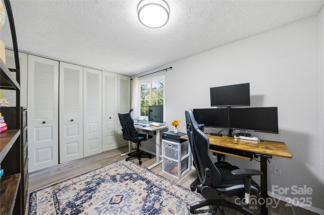 1235 Scaleybark Road C, Charlotte, NC 28209