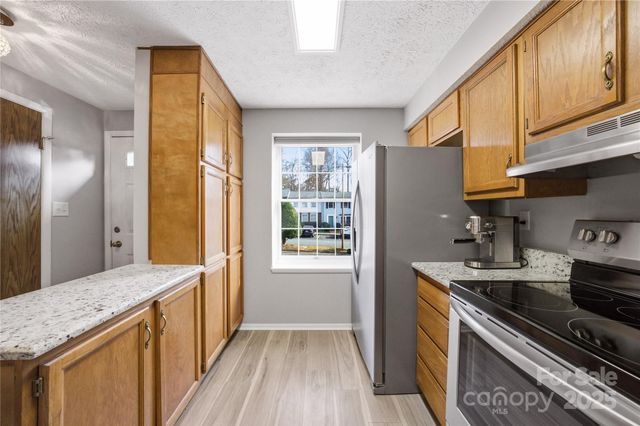 1235 Scaleybark Road C, Charlotte, NC 28209