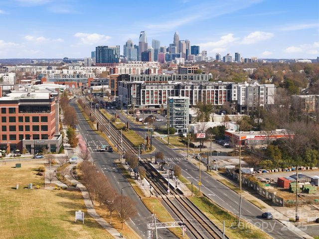 1235 Scaleybark Road C, Charlotte, NC 28209