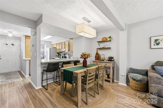 1235 Scaleybark Road C, Charlotte, NC 28209