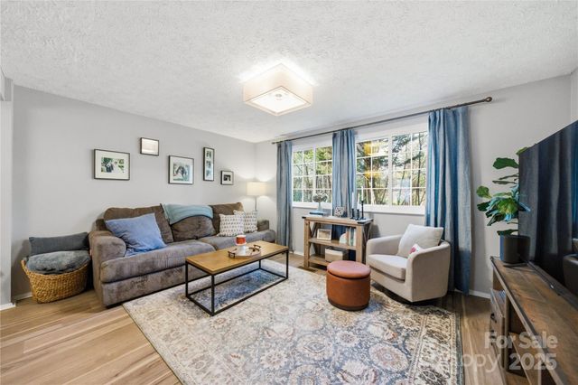 1235 Scaleybark Road C, Charlotte, NC 28209