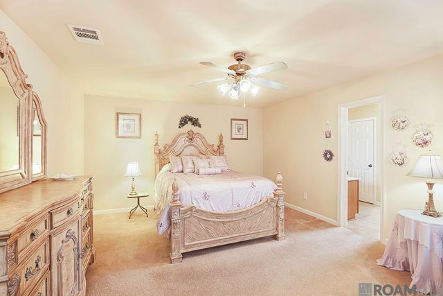 26184 Glenbrooke Dr, Denham Springs, LA 70726