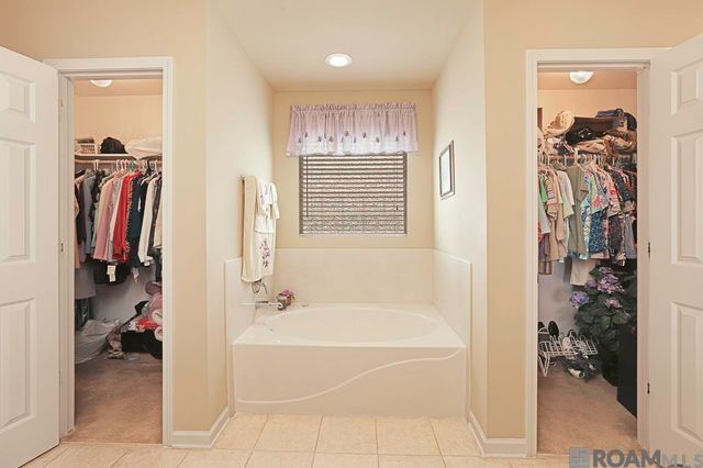 26184 Glenbrooke Dr, Denham Springs, LA 70726