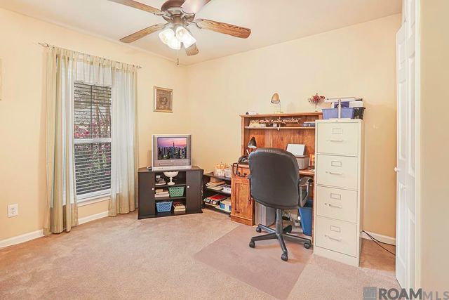 26184 Glenbrooke Dr, Denham Springs, LA 70726