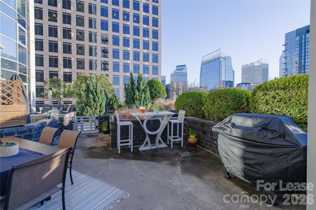 333 W Trade Street W 708, Charlotte, NC 28202