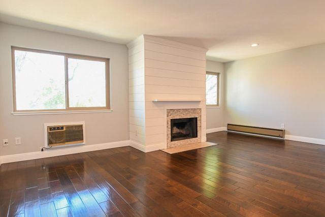 374 Union Avenue D, Campbell, CA 95008