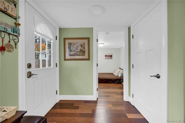 24 Baldwin Lane, Mahopac, NY 10541