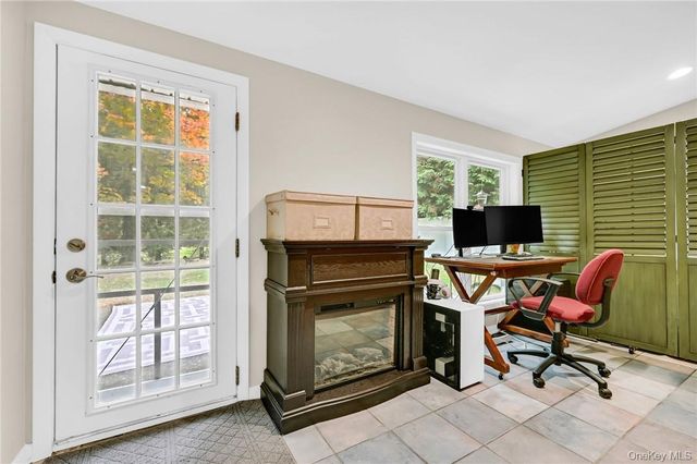 24 Baldwin Lane, Mahopac, NY 10541