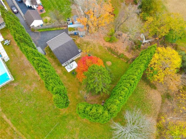 24 Baldwin Lane, Mahopac, NY 10541