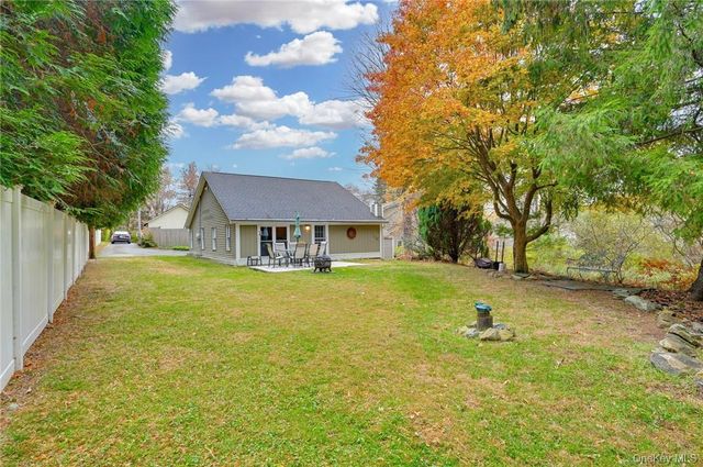 24 Baldwin Lane, Mahopac, NY 10541
