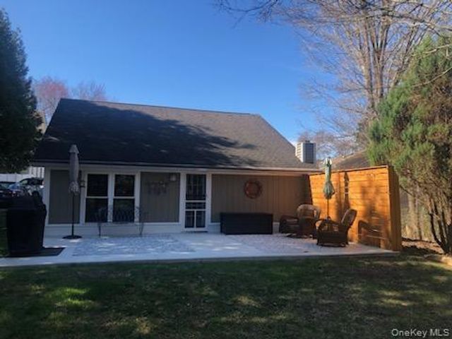 24 Baldwin Lane, Mahopac, NY 10541
