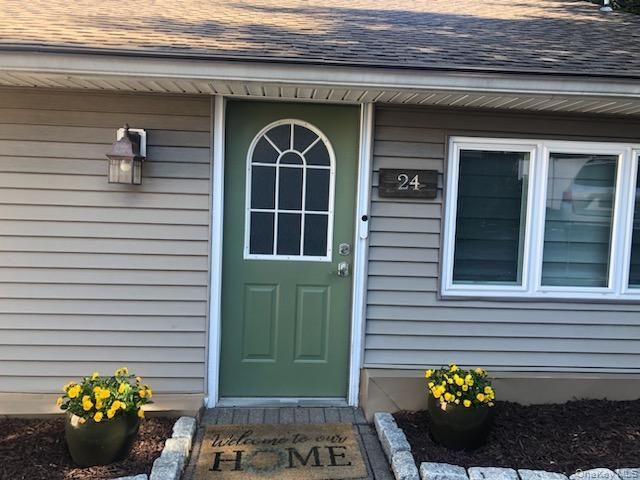 24 Baldwin Lane, Mahopac, NY 10541