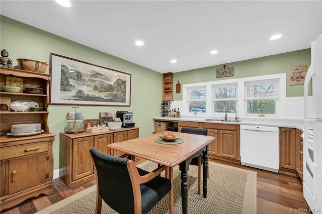 24 Baldwin Lane, Mahopac, NY 10541