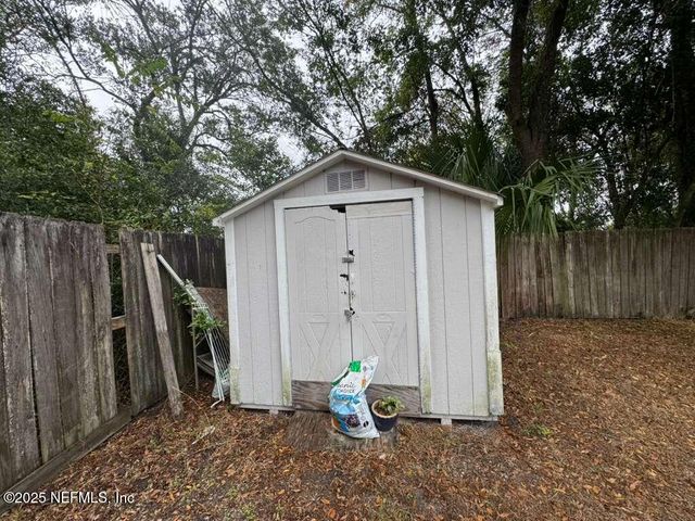 4817 HARLOW Boulevard, Jacksonville, FL 32210