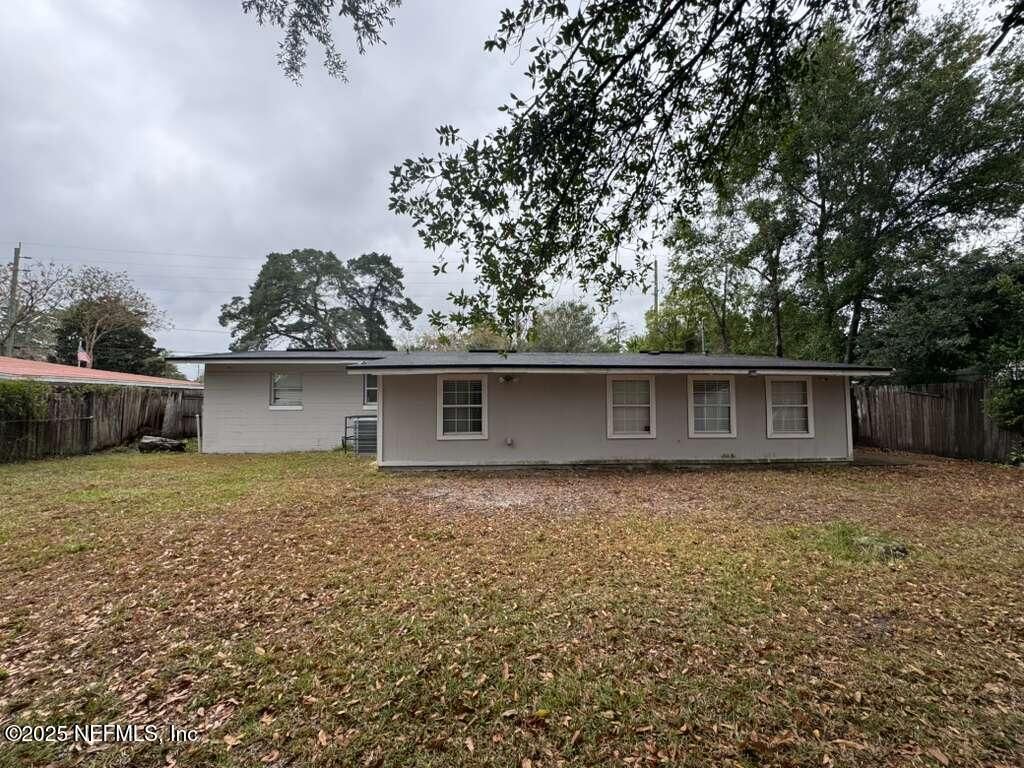 4817 HARLOW Boulevard, Jacksonville, FL 32210